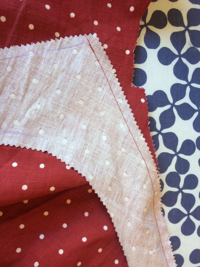 26. sy på skjørtet. rette mot rette.JPG